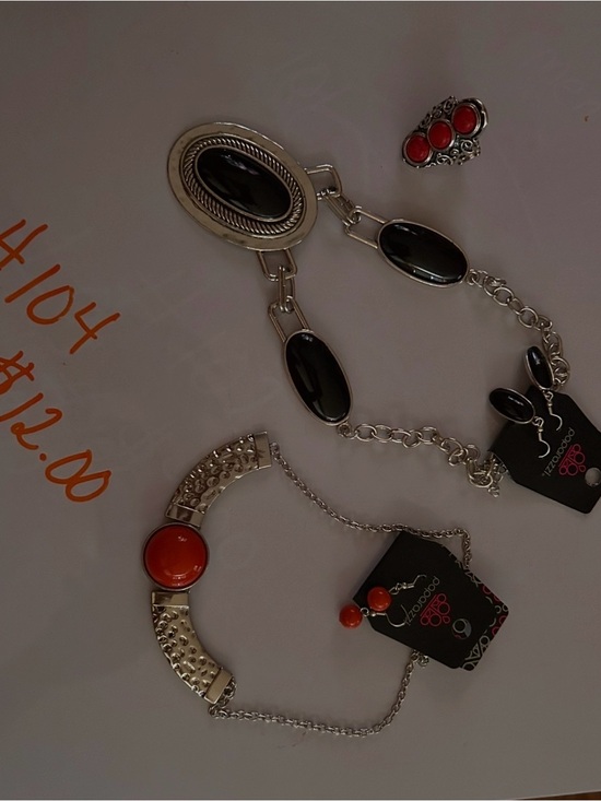 paparazzi Jewelry - paparazzi Black and Red Mixed Stone Bracelet and Ring Set